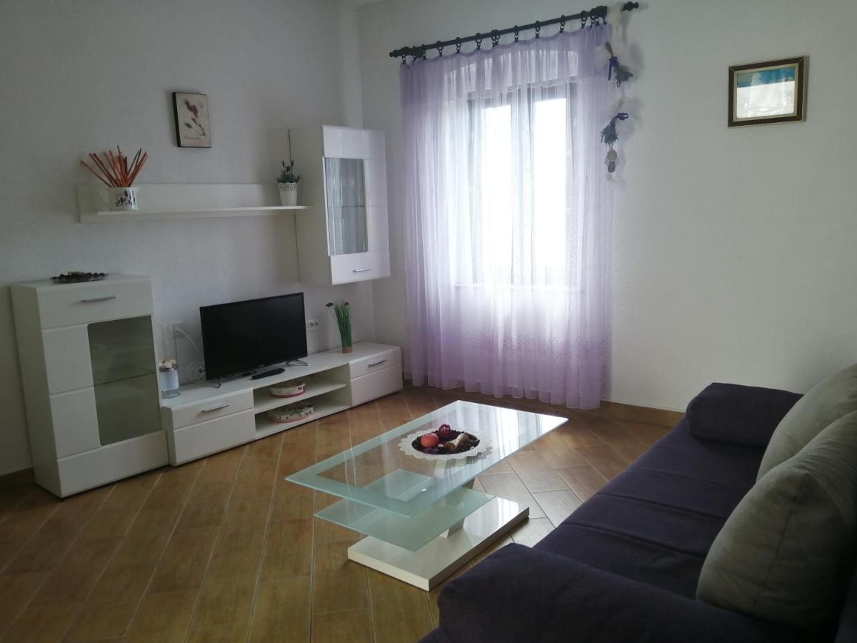 Apartment Placido Krk Krk Town Eksteriør bilde